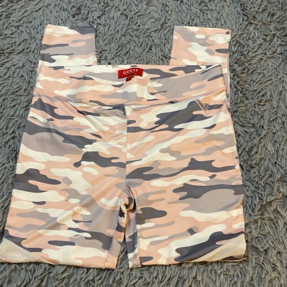 GUESS TRACK SUIT - Picture 5 of 6